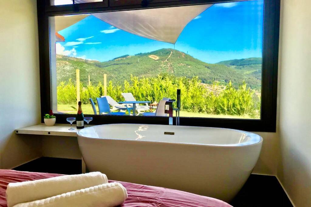 Casa Nueva De Vigo Rural Mos Con Jacuzzi Y Chimenea Para Escapada Romantica Kültér fotó